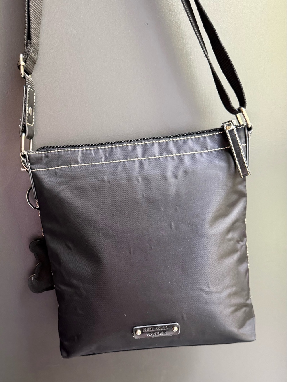 Y2K Nine West Utility Black Nylon
Crossbody Bag + Rhinestone Teddy Bear Charm 🧸 - Picture 2 of 6